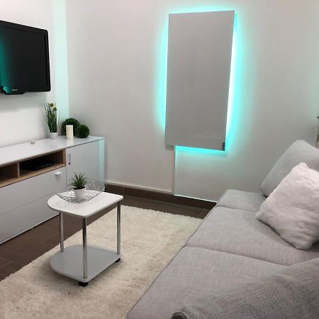 Modern Center Studio Under The Castle II Free Parking Apartment Любляна Екстериор снимка