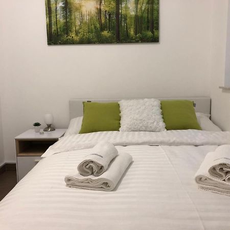 Modern Center Studio Under The Castle II Free Parking Apartment Любляна Екстериор снимка